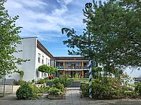 Garten des Seniorenhauses am Schloss Tüßling